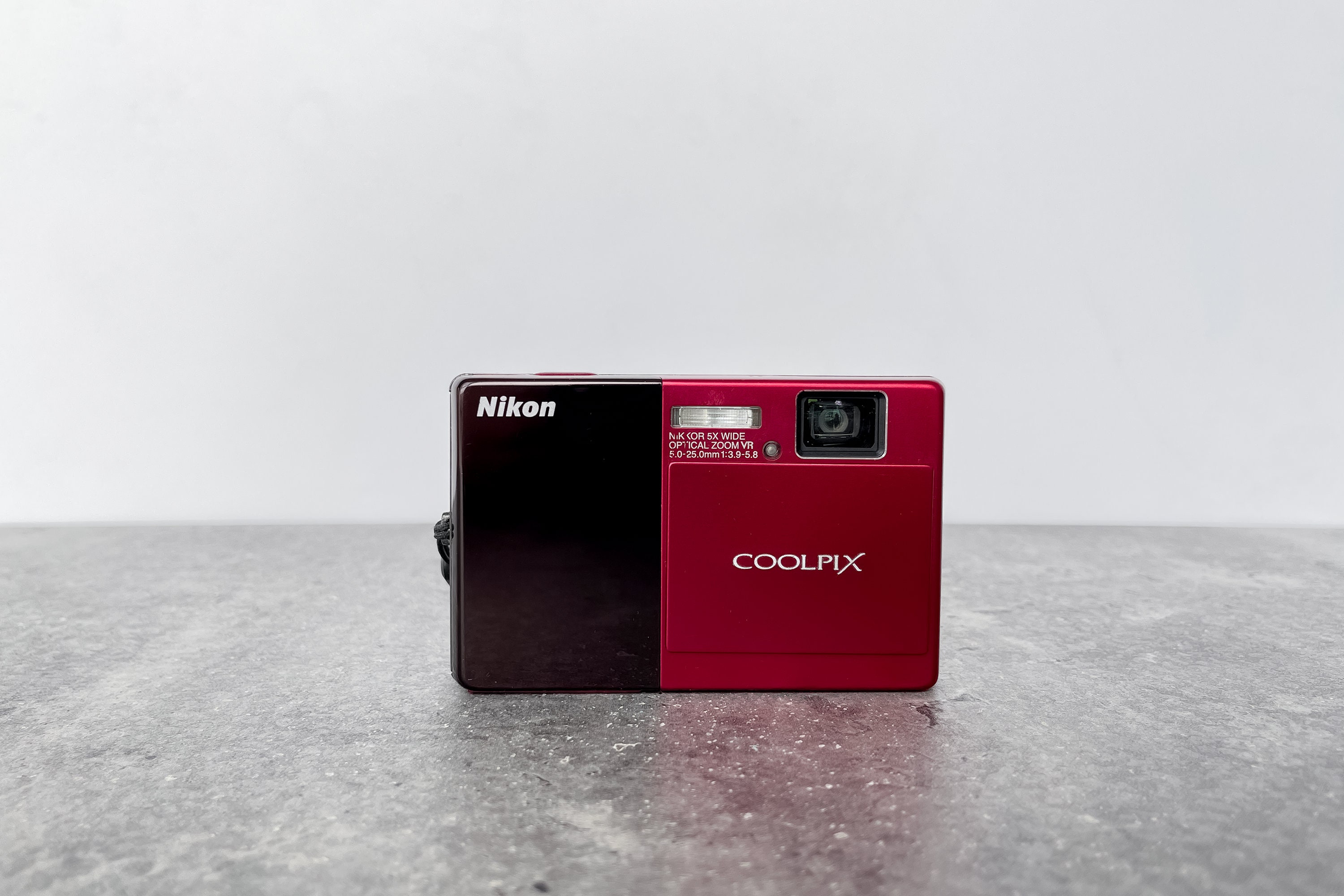 完動品】NIKON coolpix S70 レッド