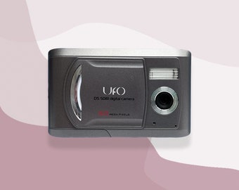 Compact camera UFO DS 5081 / Point&Shoot vintage camera / digital camera