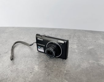Nikon Coolpix S5100: Black Vintage Digital Camera - Etsy
