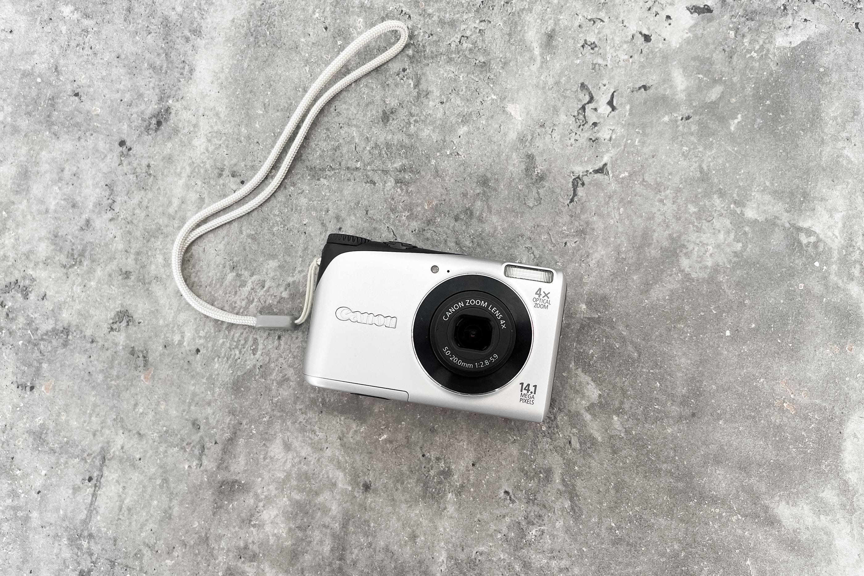 94 Canon Powershot A2200 シルバー Amazon | Canon デジタルカメラ PowerShot A2200 シルバー