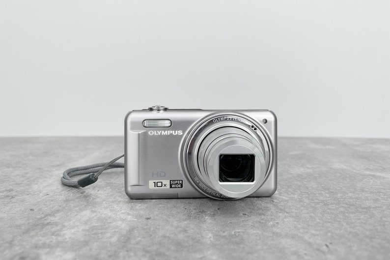 Digital Camera Olympus VR-310 Silver / Vintage Digital Camera / Olympus cameras image 2