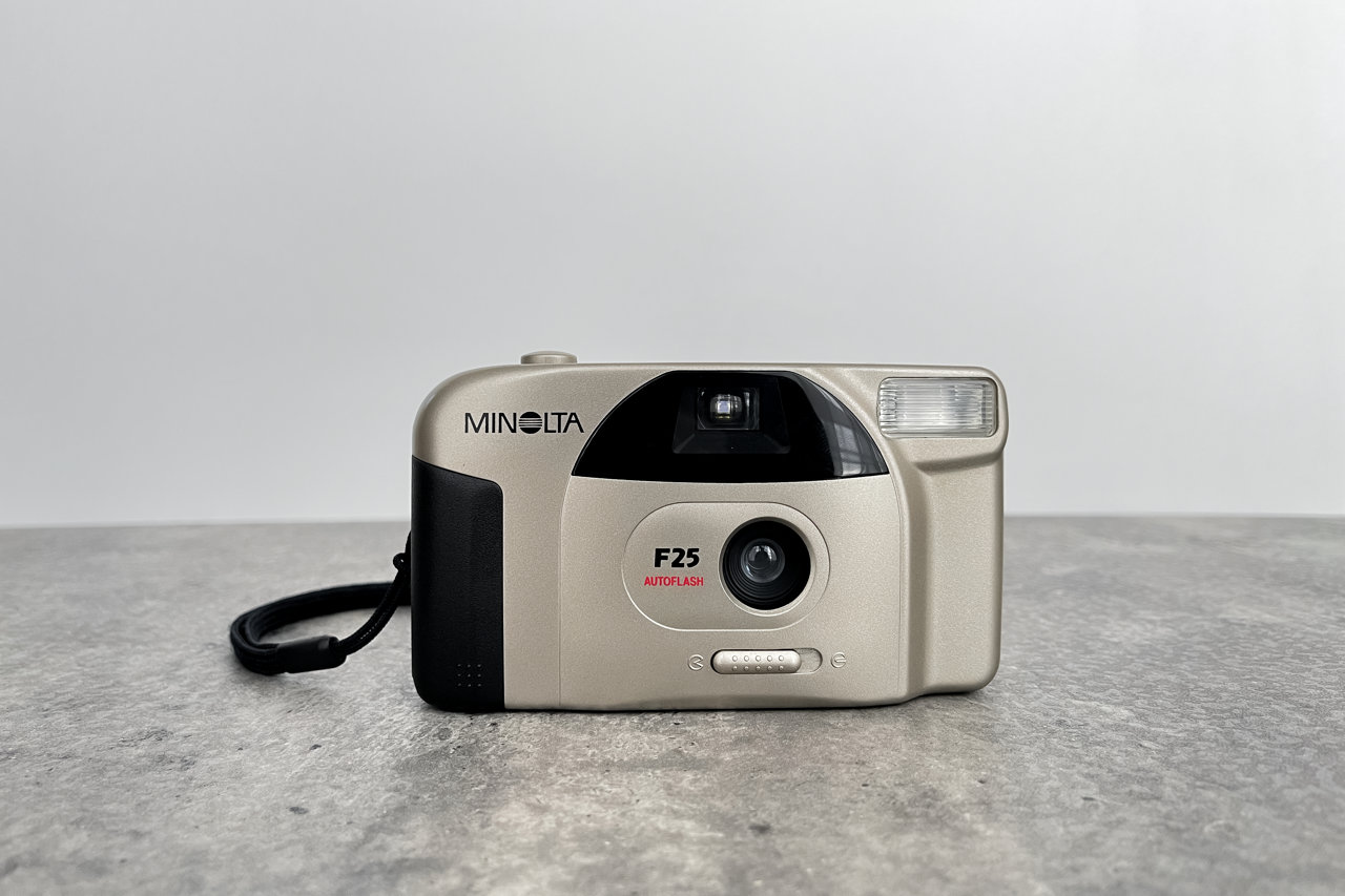 フィルムカメラ４台 ActionSampler Clear – Lomography