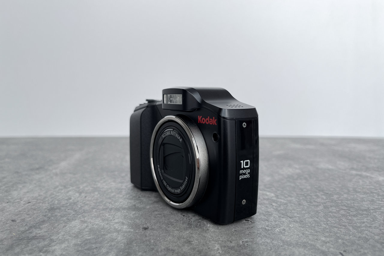 希少・美品 KODAK EasyShare Z915 10MP 10X ZOOM 3518e507-7d86-4c06-a41e-