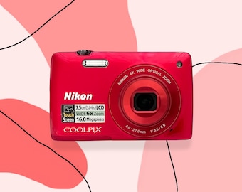 Digital Camera Nikon Coolpix S4200 Red / Vintage Digital