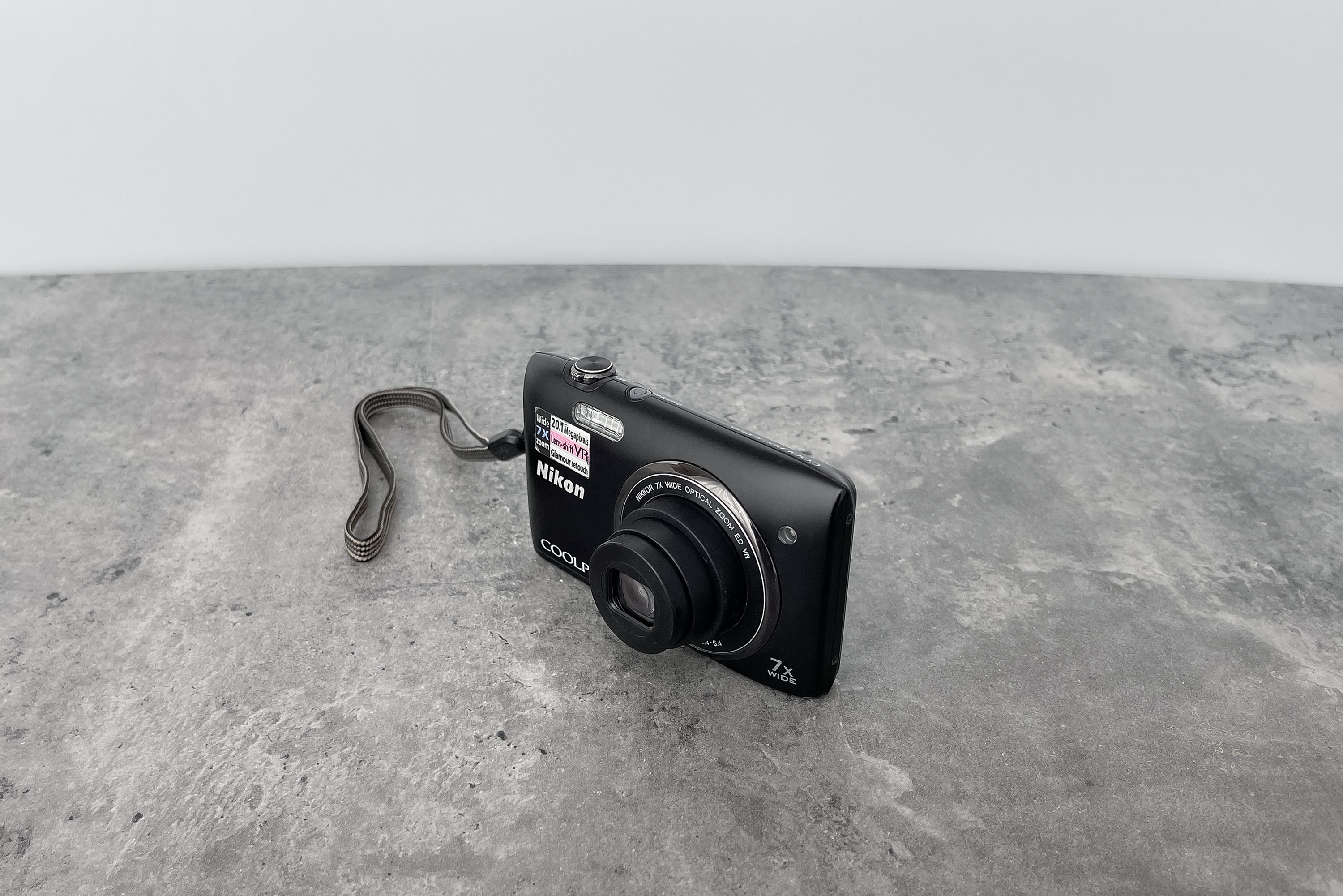 Digital Camera Nikon Coolpix S3500 Black / Vintage Digital Digital Camera Nikon Coolpix S3500 Black / Vintage Digital