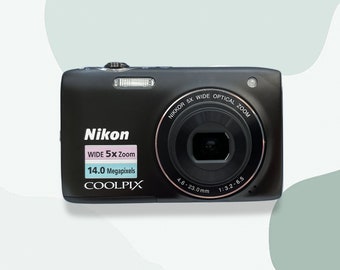 Vintage Nikon Coolpix S3100, Black 14MP Digital Camera