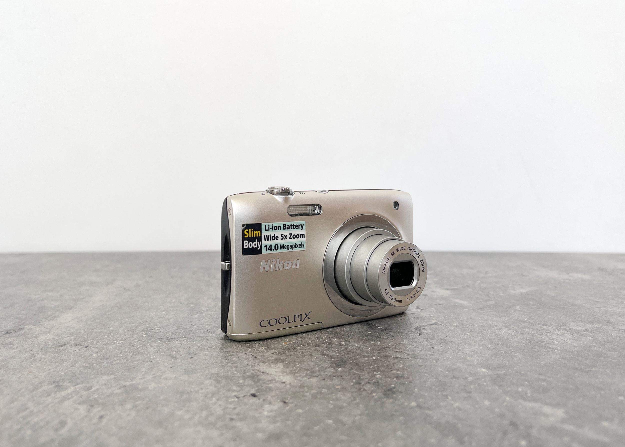 〈正常動作品〉Nikon COOLPIX S230 シルバー Amazon | Nikon デジタルカメラ COOLPIX (クールピクス) S230