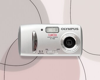 Digital Camera Olympus C-180 / Vintage Digital Camera / Olympus cameras