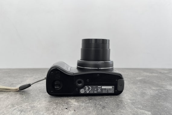 Canon Powershot SX100 IS Digital Camera: 10x Optical Zoom