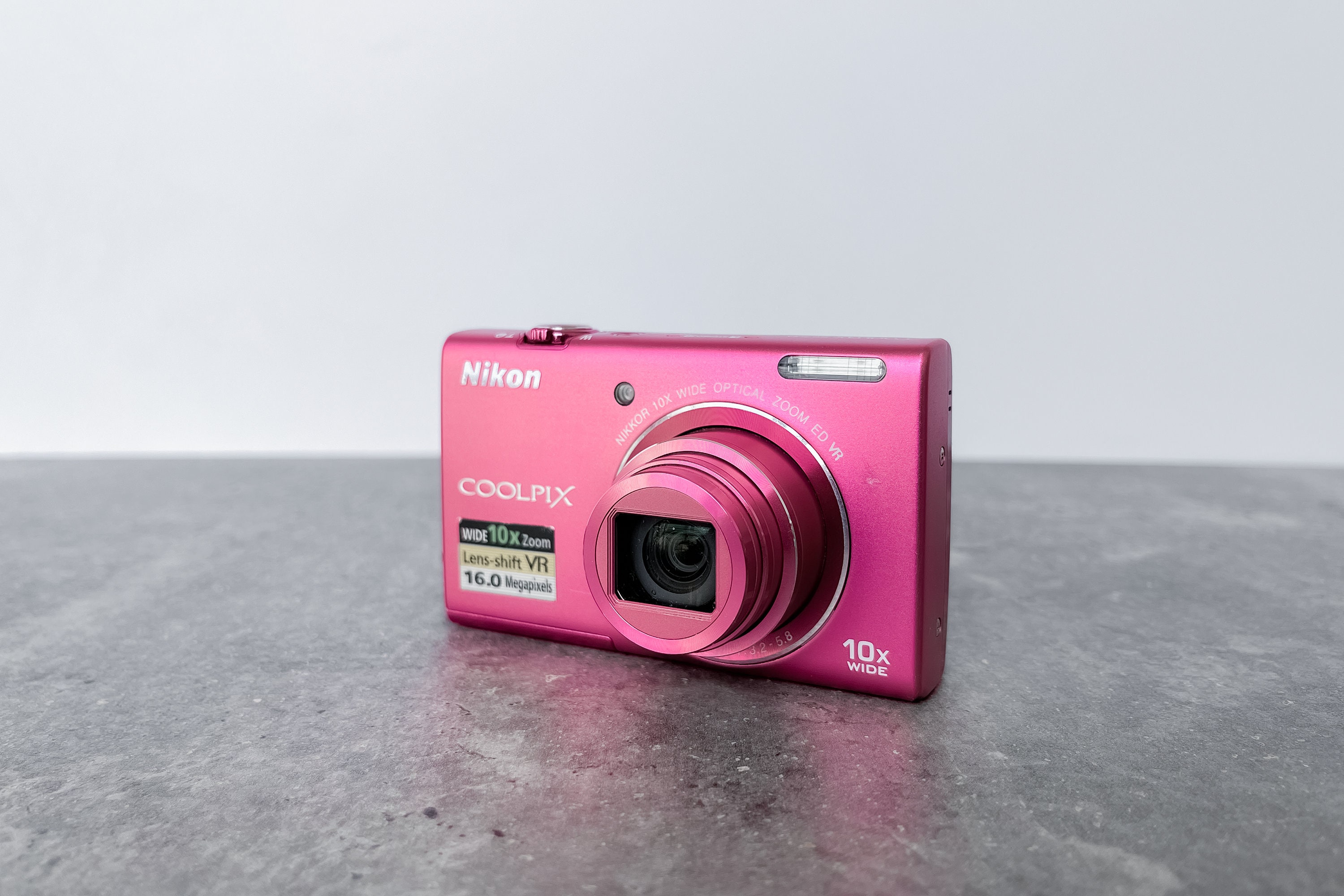 Digital Camera Nikon Coolpix S6200 Pink / Vintage Digital