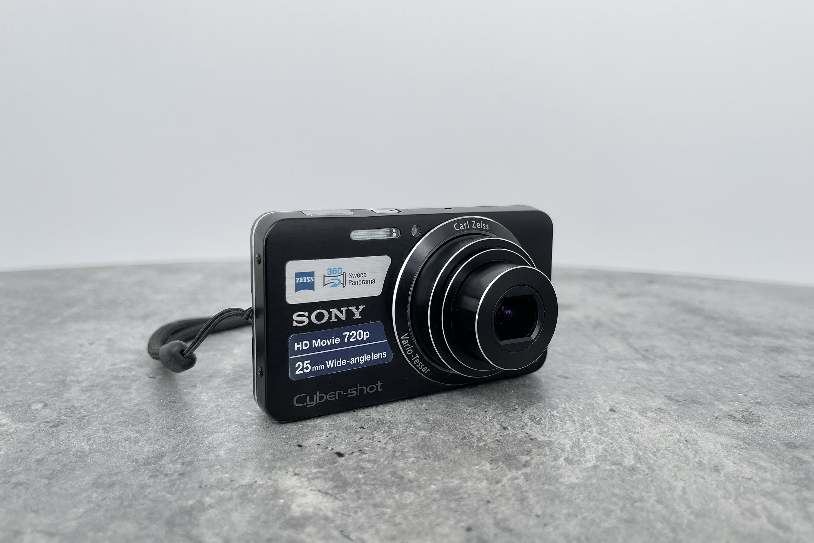 Digital Camera Sony Cyber-shot DSC-W630 / Vintage Digital
