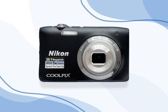 Camera Nikon Coolpix S2900 Black / Vintage 2000s Digital Camera Nikon Coolpix S2900 Black / Vintage 2000s Digital
