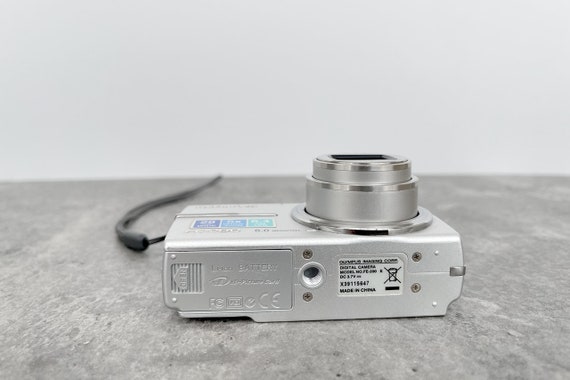 OLYMPUS オリンパス FE-200 シルバー バッテリー付 il_1080xN.4429762613_a1o7.jpg