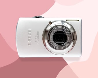 Canon IXUS 870 Digital Camera - Silver Vintage Camera