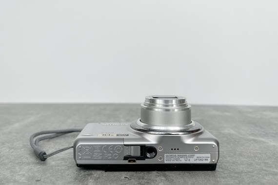 【美品動作確認済み】OLYMPUS VR-310 デジタルカメラ バッテリー無し 美品動作確認済み】OLYMPUS VR-310 デジタルカメラ バッテリー