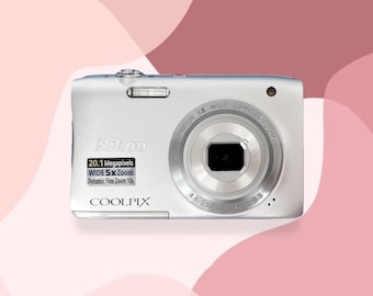 デジタルカメラ Nikon Coolpix S2500 シルバー / ビンテージ