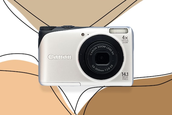 Canon PowerShot A2200 デジタルカメラ シルバー Digital Camera Canon Powershot A2200 Silver / Vintage