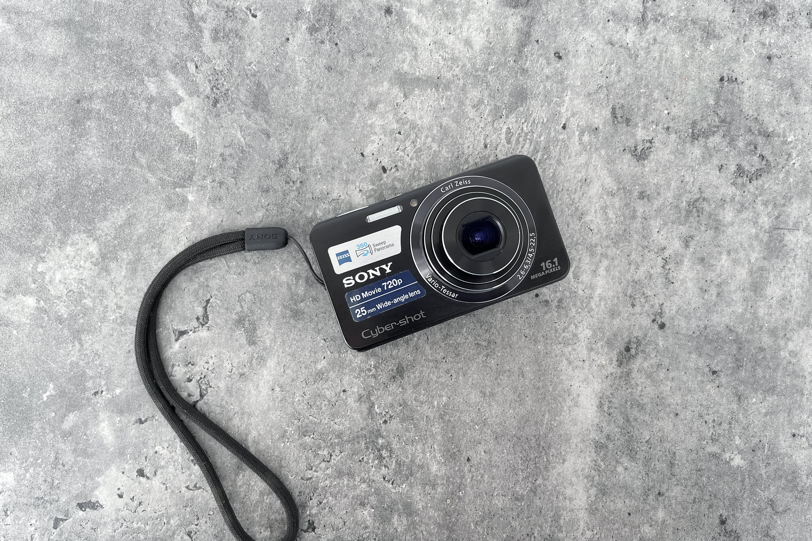 SONY Cyber-shot 16.1 DSC-W630 美品 s-l400.jpg