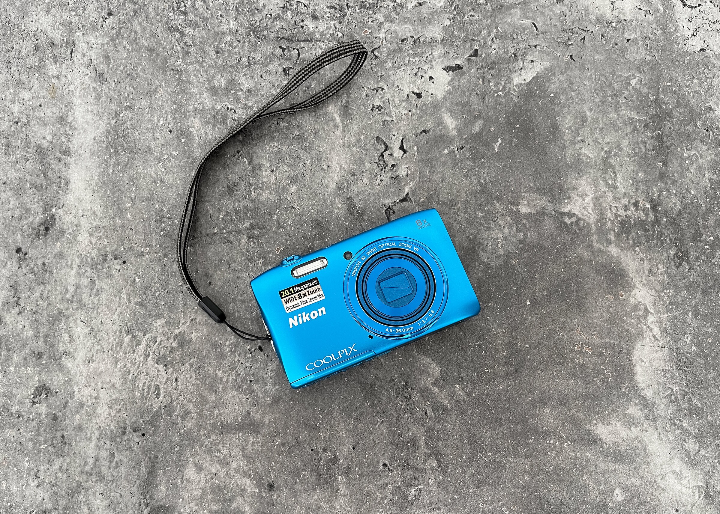 Blue Nikon Coolpix S3600: 20.1MP, 8x Zoom Vintage Camera