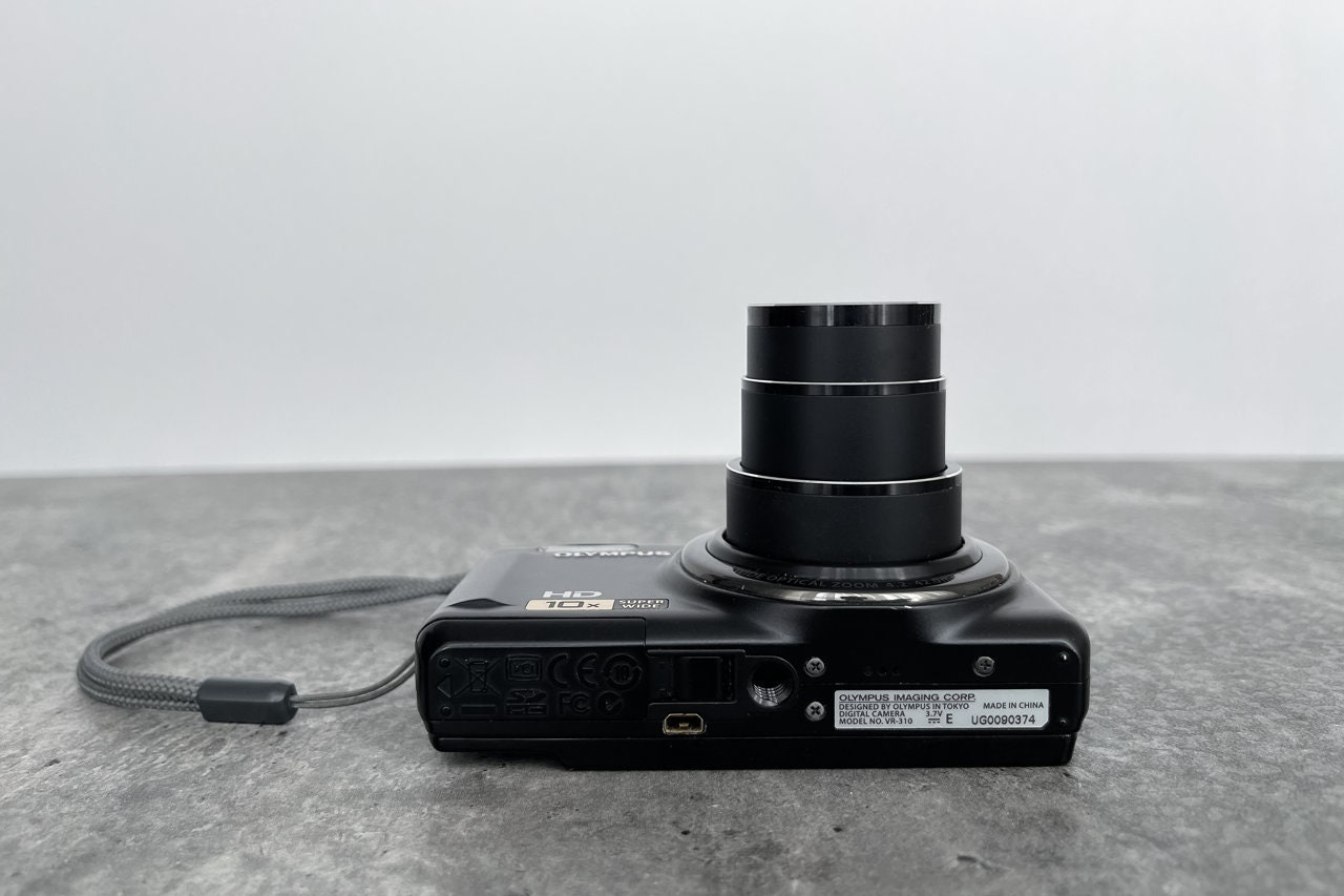 Digital Camera Olympus VR-310 Black / Vintage Digital Camera