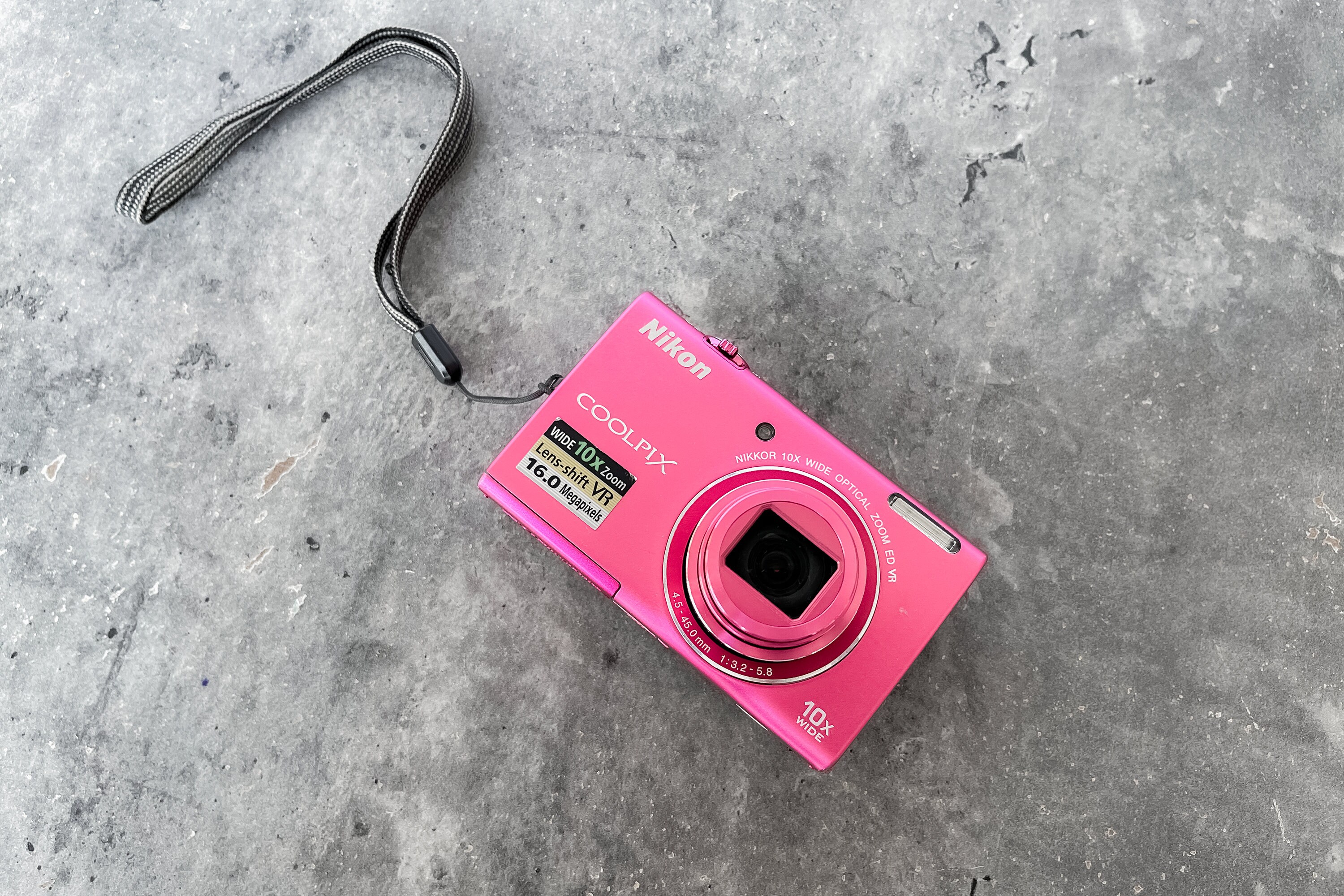 Nikon COOLPIX S6200 ピンク N.Mint】Nikon COOLPIX S6200 Pink 16MP 10x Zoom Compact
