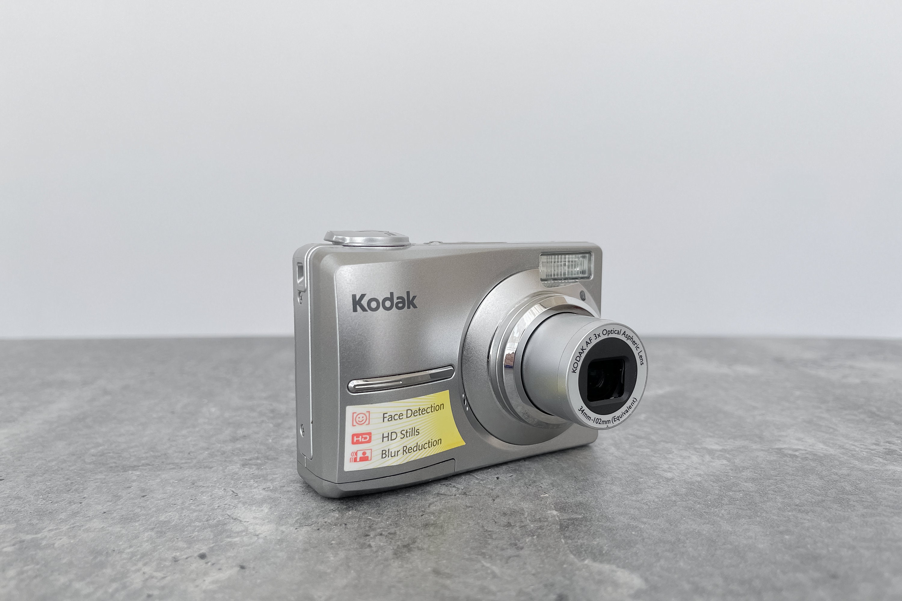 Digital Camera Kodak Easyshare C1013 / Vintage Digital