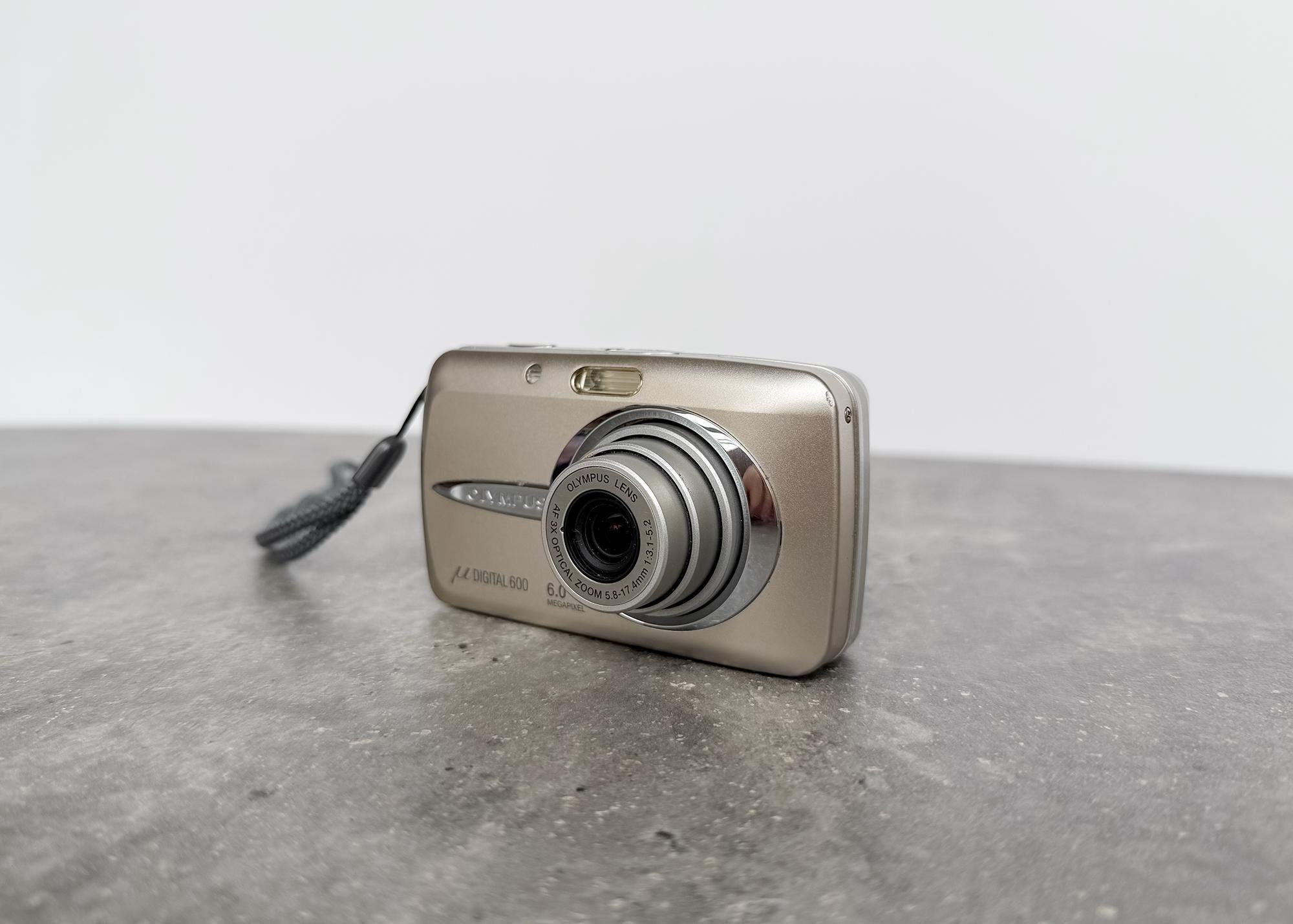 OLYMPUS DIGITAL600 オールドコンデジ OLYMPUS DIGITAL600 オールドコンデジ オールドコンデジ
