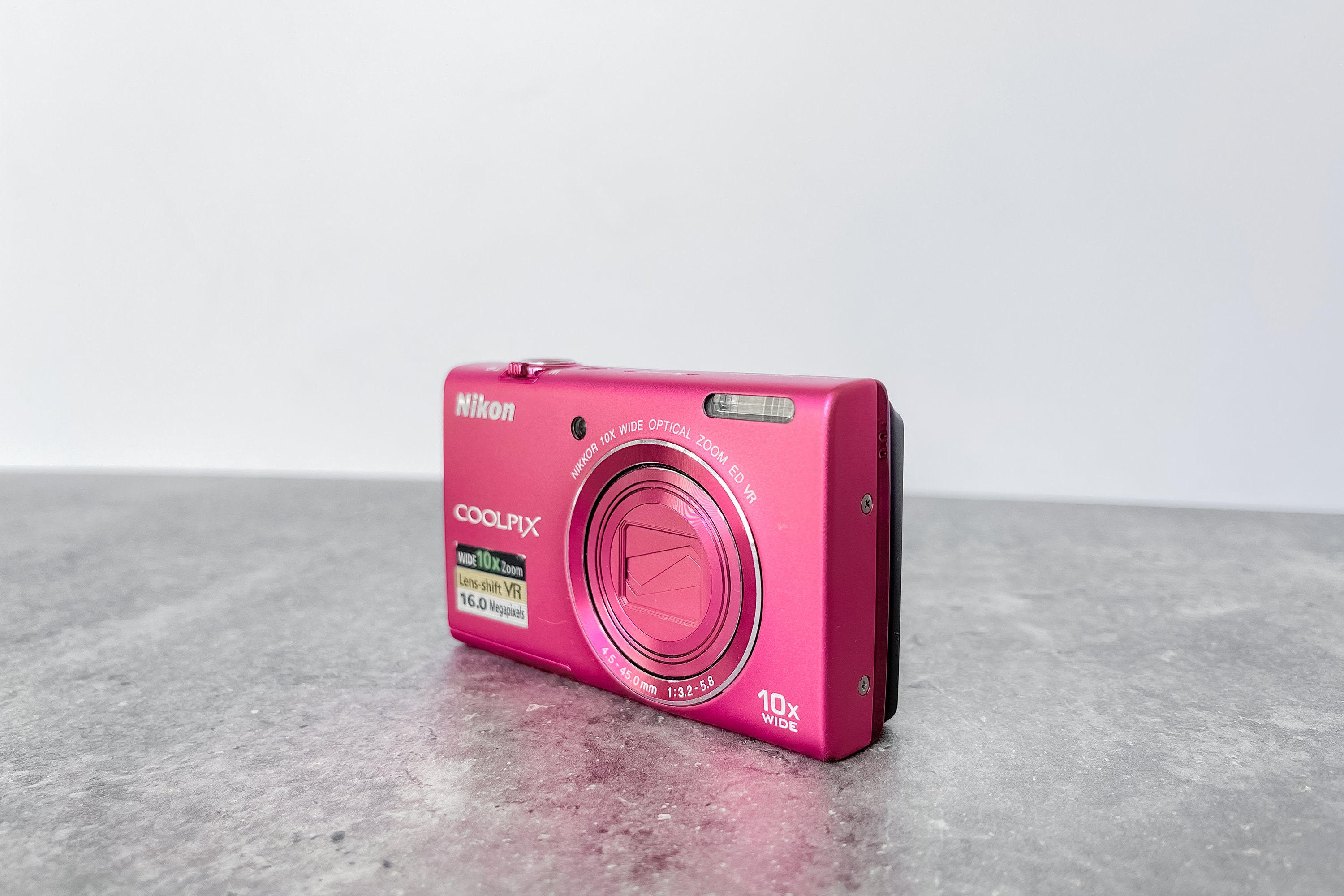 Digital Camera Nikon Coolpix S6200 Pink / Vintage Digital