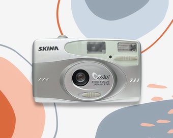Cámara de película vintage Skina SK 301 / Cámara compacta automática de 35 mm / Cámara japonesa