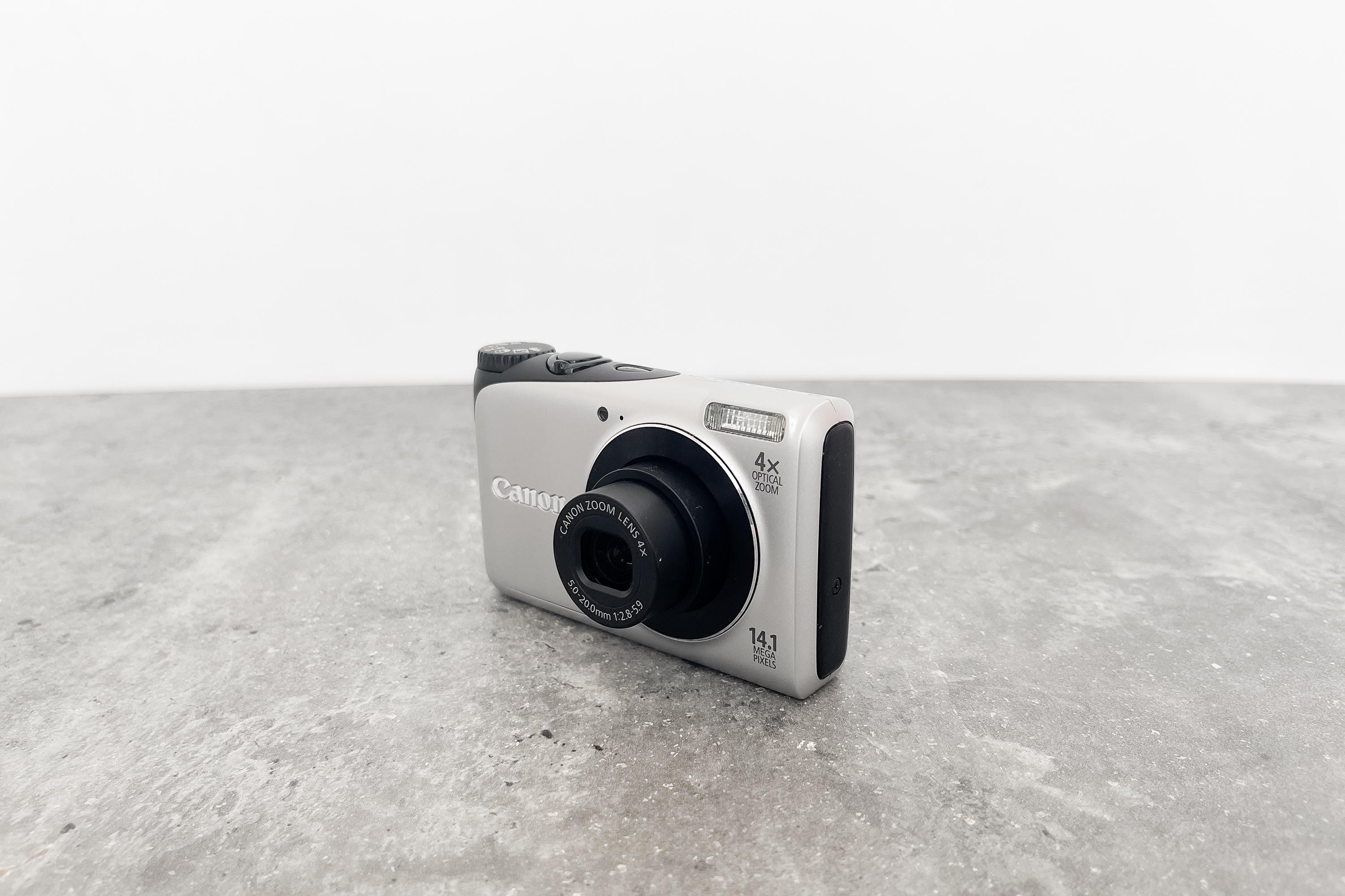 Digital Camera Canon Powershot A2200 Silver / Vintage