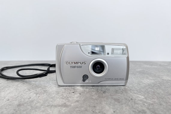 フィルムカメラ OLYMPUS ecru TRIP 35 minox 35EL AF600 Olympus TRIP 600 / Vintage Film Camera 35 Mm / Point and