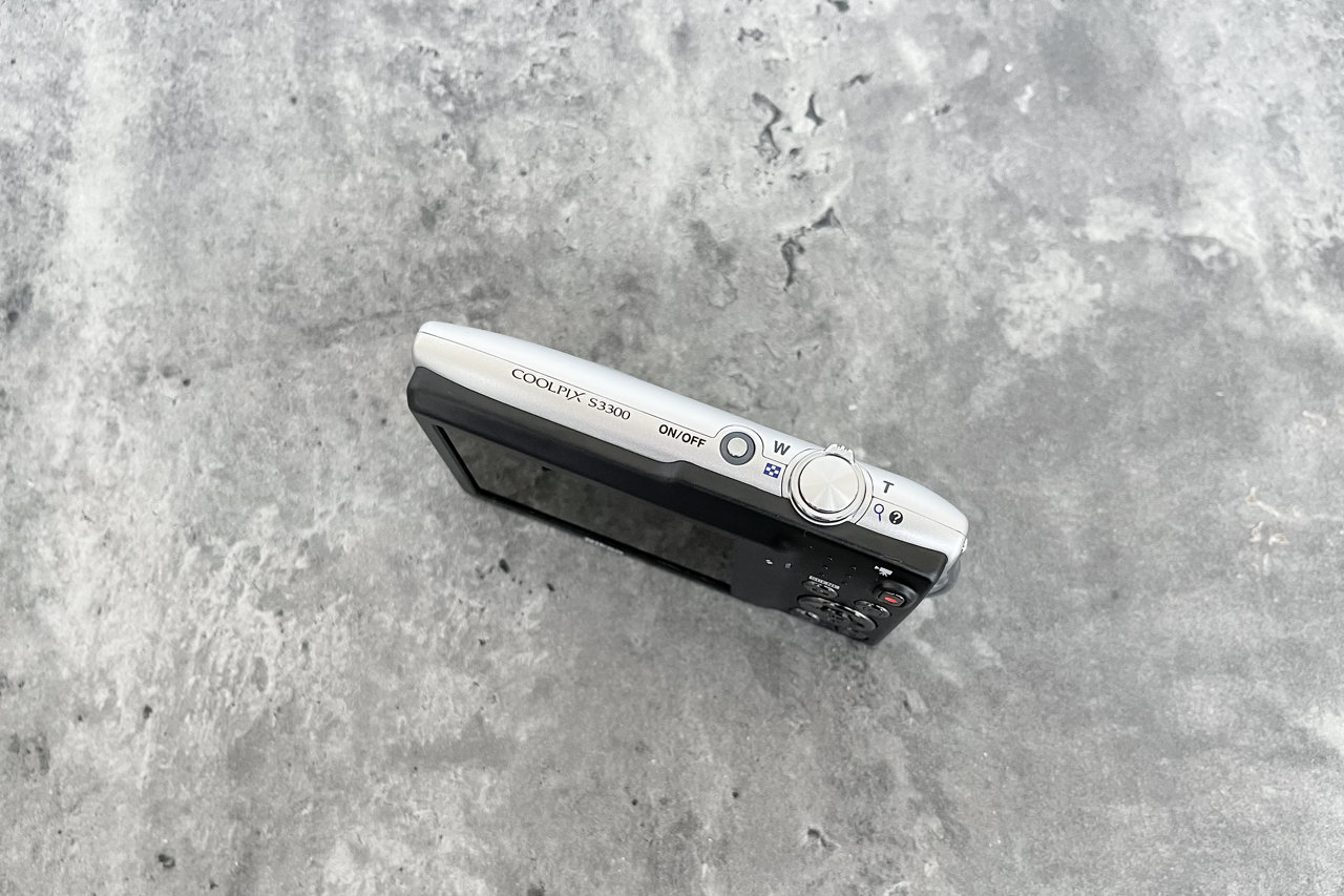 Nikon Coolpix S3300: Silver 16MP Digital Camera - Etsy