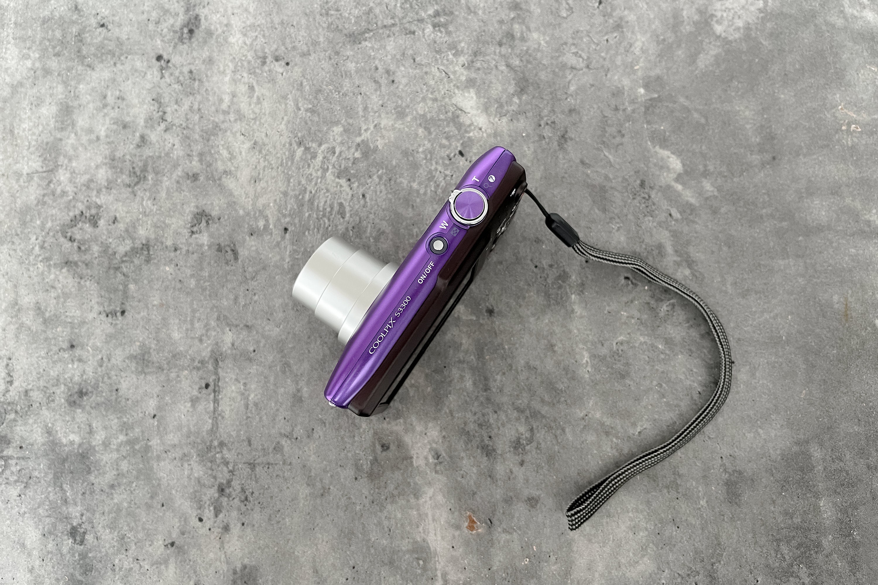 Vintage Nikon Coolpix S3300: Purple 16MP Digital Camera