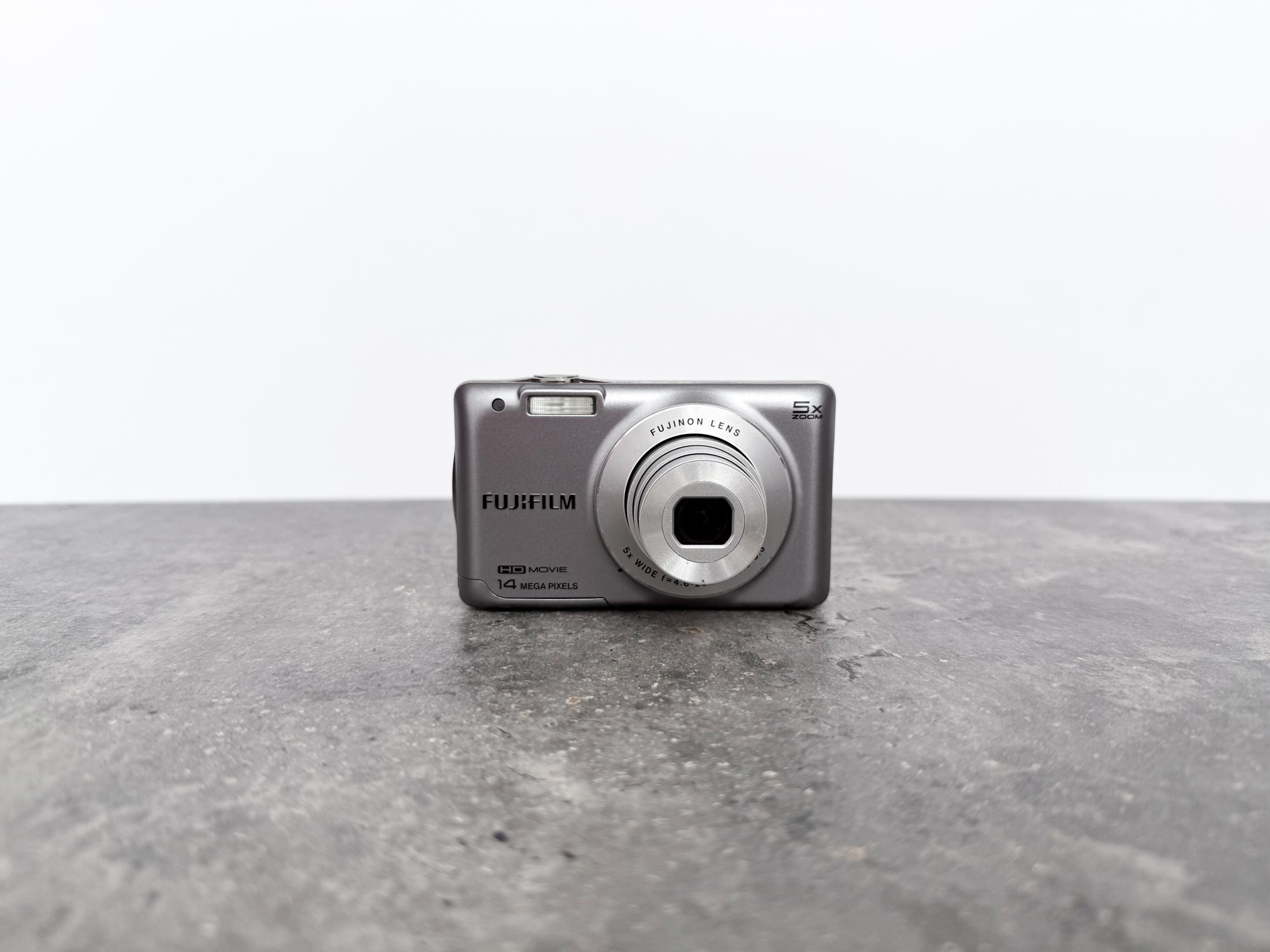 FUJIFILM　FINEPIX JX600　デジタルカメラ FUJI Fujifilm Finepix JX600 digital camera W/Battery