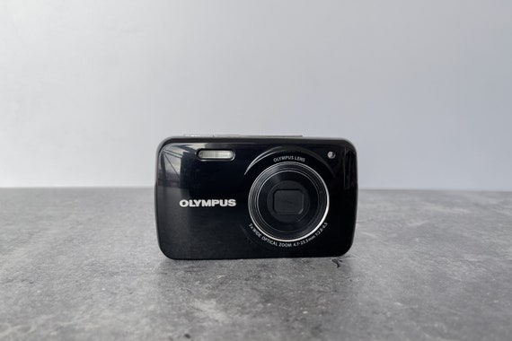 Digital Camera Olympus VH-210 Black / Vintage Digital Camera