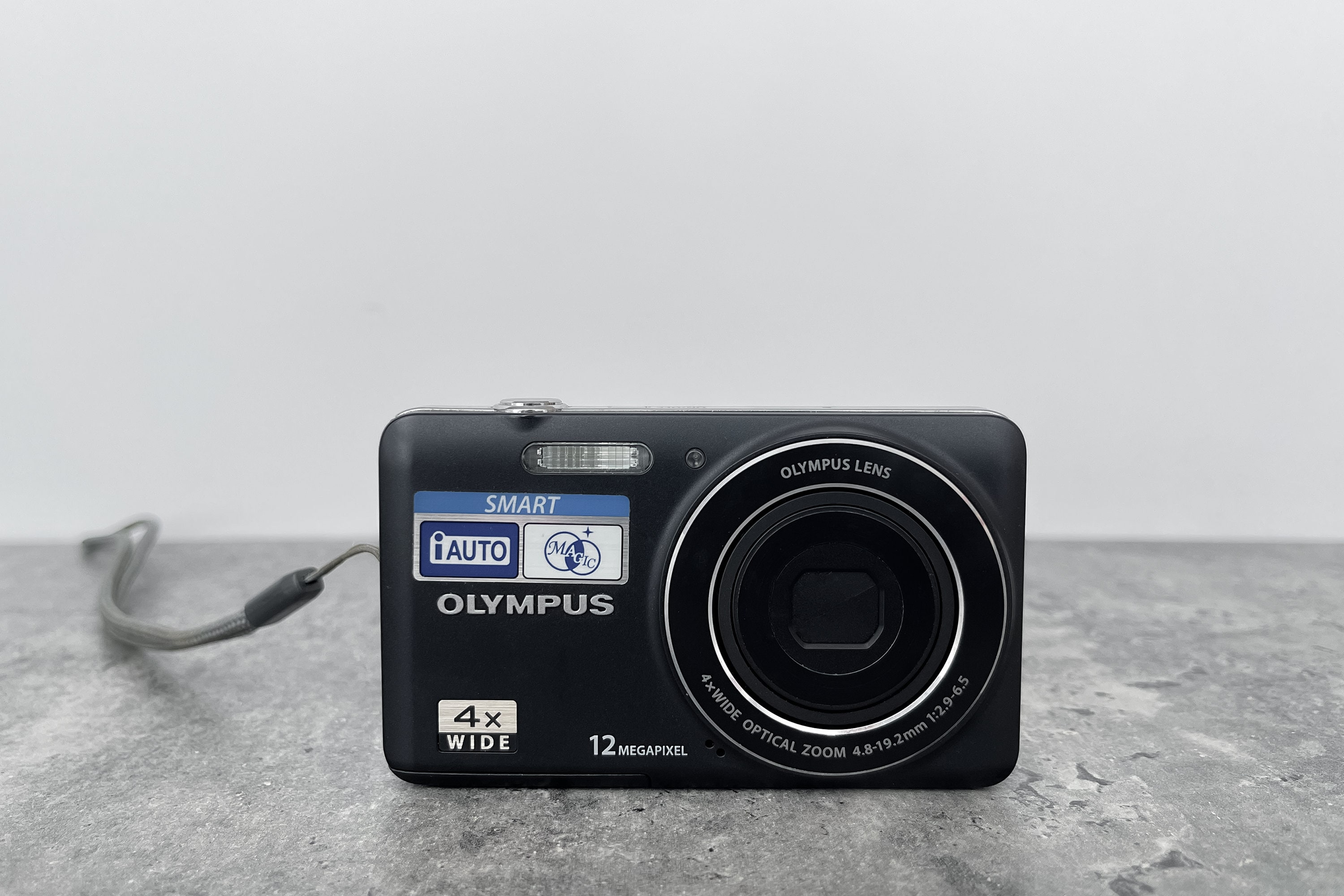 Digital Camera Olympus VG-110 Black / Vintage Digital Camera