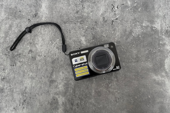 Digital Camera Sony Cyber-shot DSC-W150 Black / Vintage