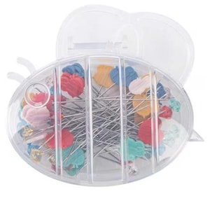 Quilting Pretty Pins™ by Lori Holt of Bee in my Bonnet Includes 60 Quilting Pins