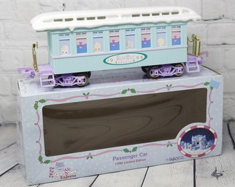 Enesco Sugar Town Express - Wagon osobowy - Kolekcjonerzy Enesco - Sugar Town Special - Vintage Town - Zabytkowa zabawka - Zabytkowy wagon kolejowy