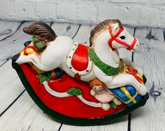 Musical Vintage Christmas Rocking Horse, Christmas Decor, Christmas Rocking Horse, Old Toys Decor, Vintage Christmas, Vintage Figurines