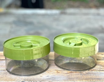 2 Bee Plastics Vintage Containers - Stapelbare Canister Set (2) - Retro Food Container - Nesting Food Canisters - Kitchen Decor