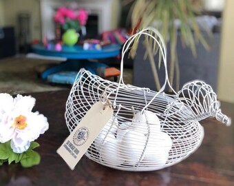 Vintage Chicken Egg Wire Basket - Shabby Chic Egg Basket - Country Decor - Farm Kitchen Decor - Farmhouse - French Style