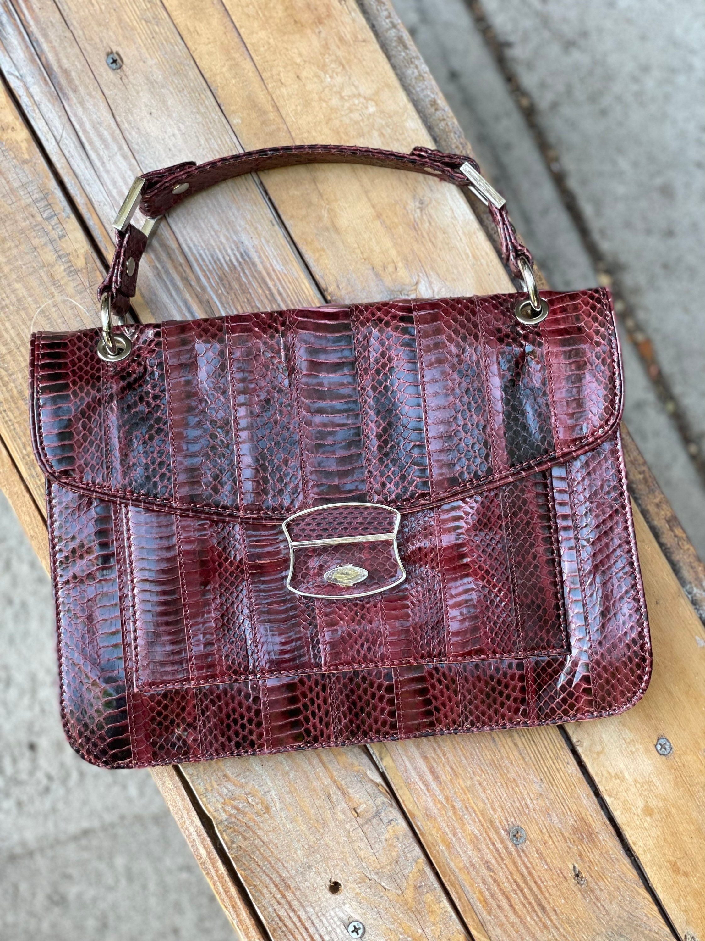 LABANCA Women's Alligator Print Bucket Bag - PU Leather Shoulder Bag With Adjustable Strap, Retro Crocodile Pattern