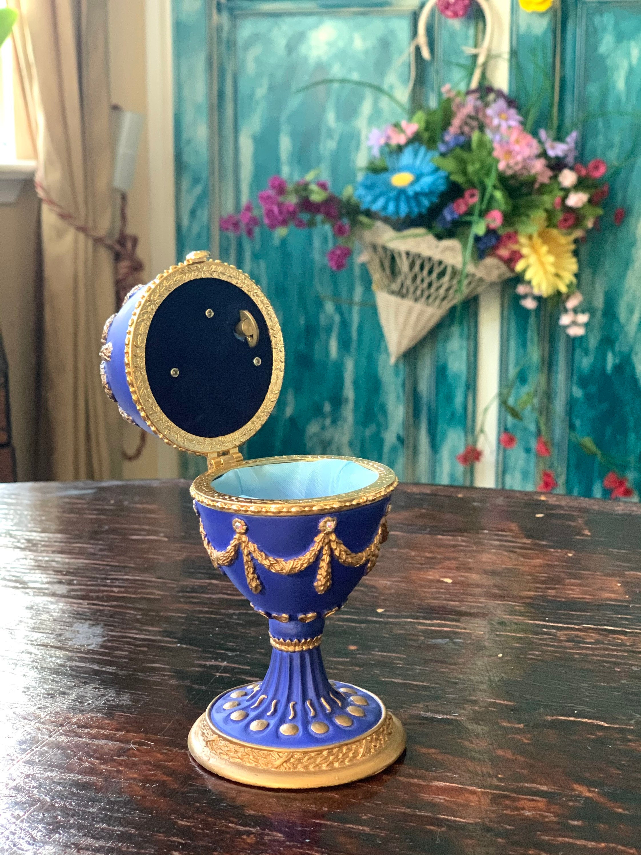 Sankyo Ornate Musical Egg Box Vintage Musical Trinket Egg Etsy