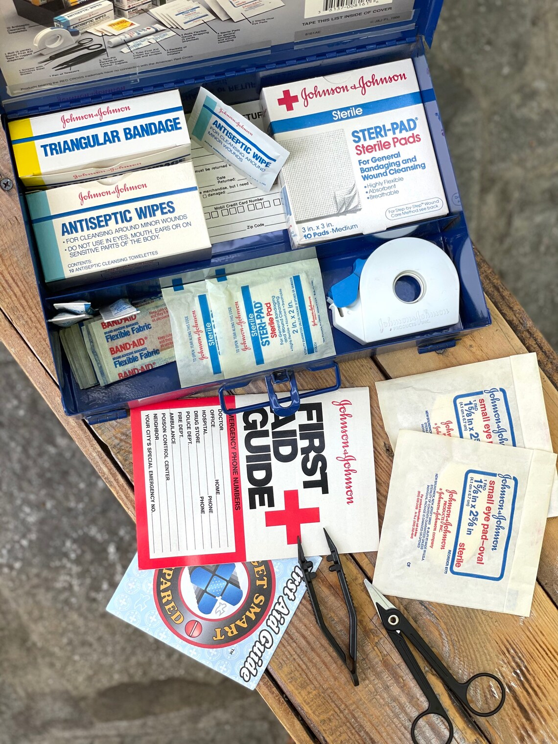 1986 J&J First Aid Kit Vintage Johnson and Johnson Kit First Etsy