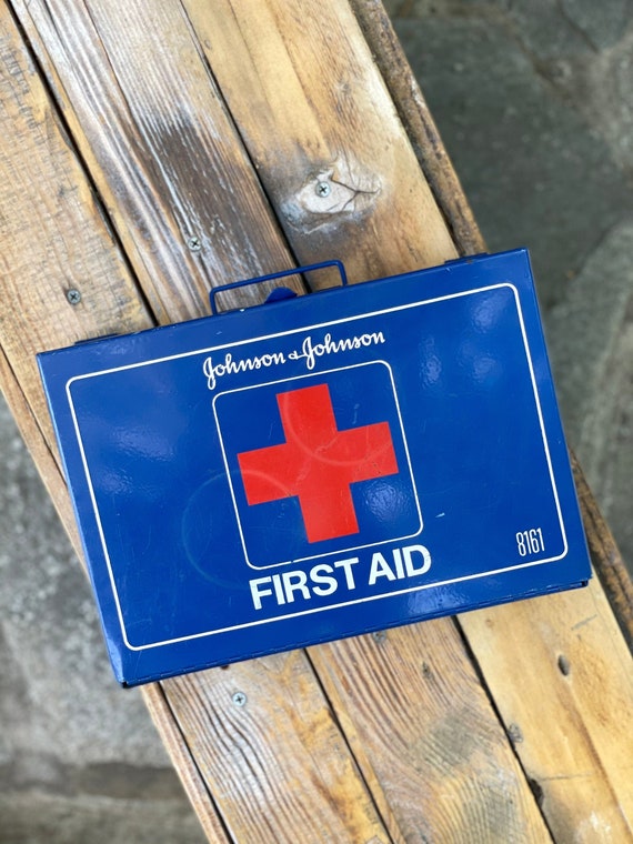 1986 J&J First Aid Kit, Vintage Johnson and Johnson K… Gem