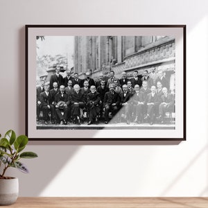 The most intelligent picture ever taken - 1927 Solvay Conference on Quantum Mechanics and Physics | Feynman, Curie, Schrödinger, Heisenberg