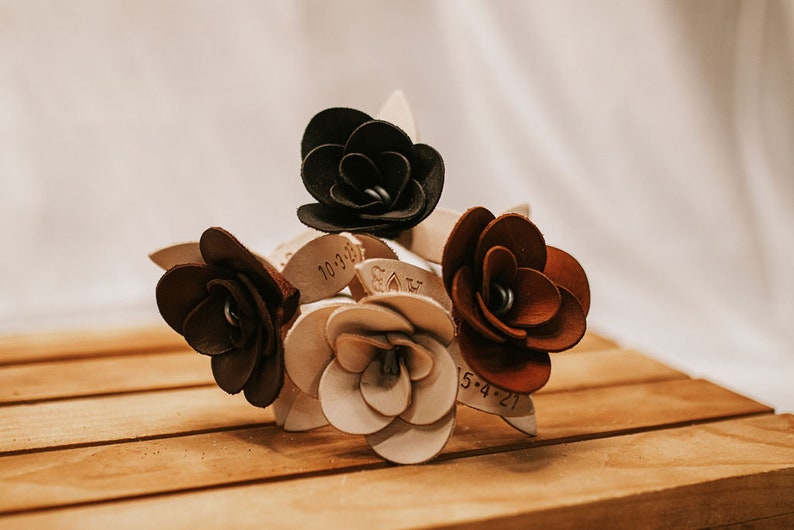 Leather Rose with Date and Initial Anniversary gifts Anniversary gifts for him Anniversary gifts for her 3rd year anniversary gift zdjęcie 9