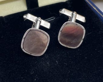 Vintage Silver Toned Mother of Pearl SWANK Cufflinks Estate Cuff Links