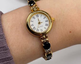 Vintage Quartz Watch with Black Stones Gold Toned Ladies Wristwatch 7.25” NON WORKING